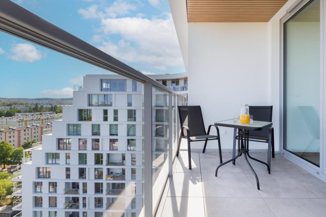 Tarasy Baltyku Apartments & Parking & Balcony By Noclegi Renters Gdansk Dış mekan fotoğraf