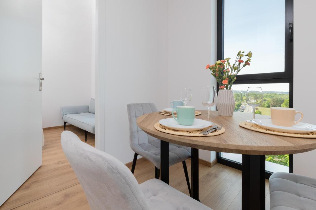 Tarasy Baltyku Apartments & Parking & Balcony By Noclegi Renters Gdansk Dış mekan fotoğraf